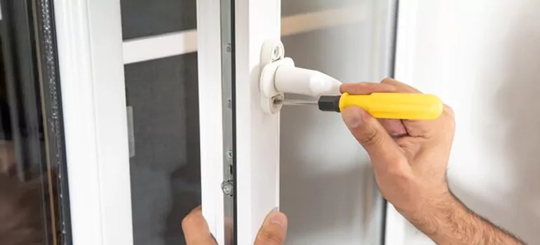 Casement Window Handle Replacement in Jasmine Estates, FL