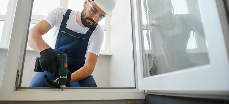 Replace Broken Window Pane in Jasmine Estates, FL