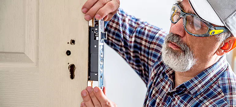 Exterior Door Handle Replacement in Jasmine Estates, FL