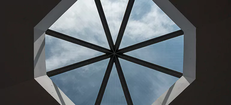 Octagon Window Designs For Homes in Jasmine Estates, FL